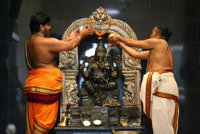 Shall Non-Brahmins Become Temple Priests?